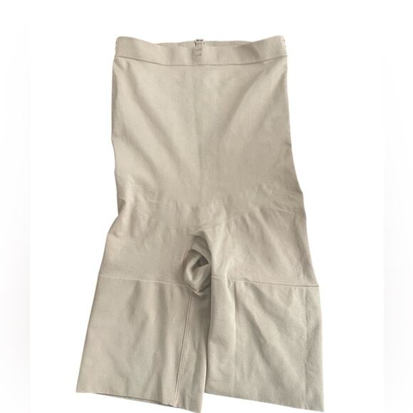 Spanx By Sara Blakley Shaper Short High Waisted Beige, Shape Wear, Size XL - Picture 2 of 4